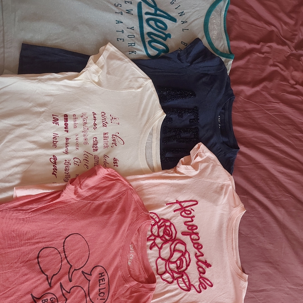 Aeropostale graphic t-shirts